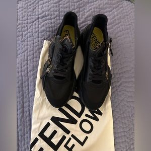 Fendi Flow sneakers in black size 12
